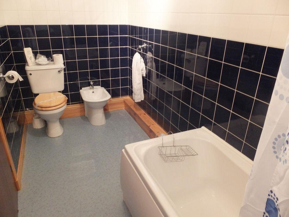 Houton Bay Lodge Orphir  Екстериор снимка